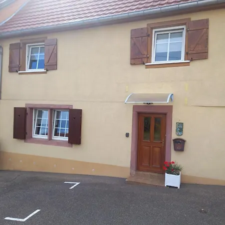 Chez Jeanne, Charmante Maison